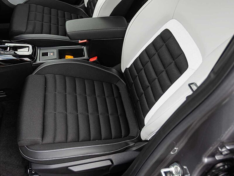 Citroen C3 Aircross Max HYBRID 145 ë-DCS6 7-Sitzer