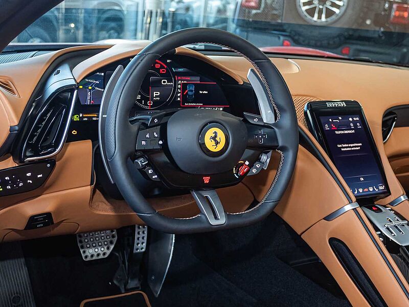 Ferrari Roma Spider Rosso Corsa/Cuoio