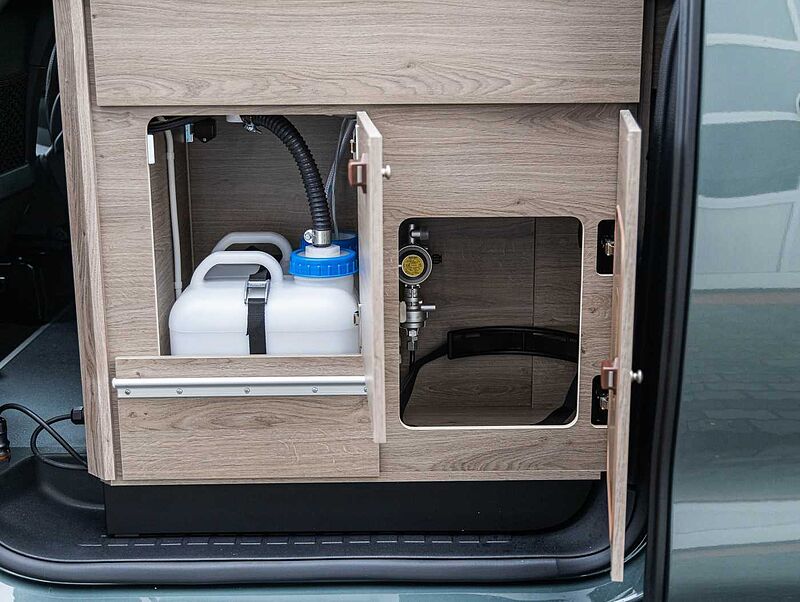 Citroen Holidays 180 EAT8 MAX Drive-Assist/AHK