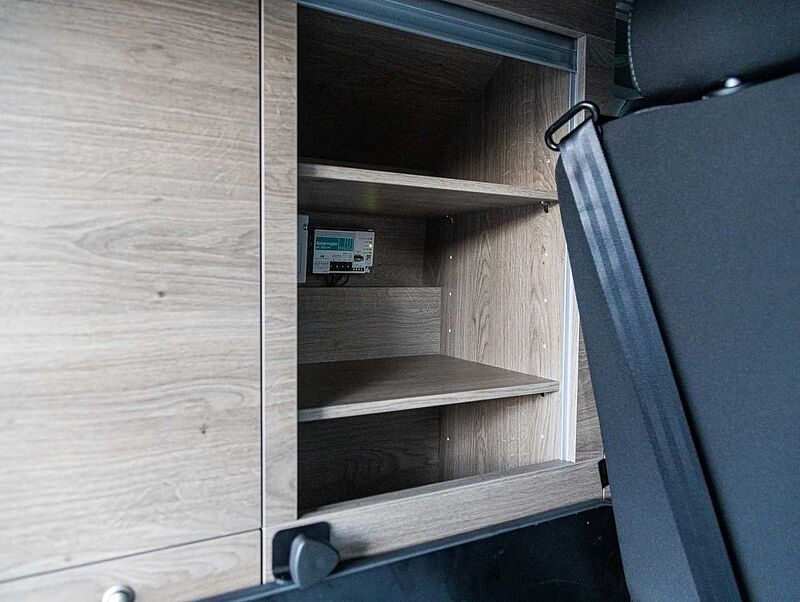 Citroen Holidays 180 EAT8 MAX Drive-Assist/AHK