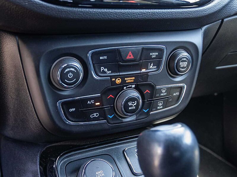 Jeep Compass 1.4 MultiAir 4x4 AT Limited Navi