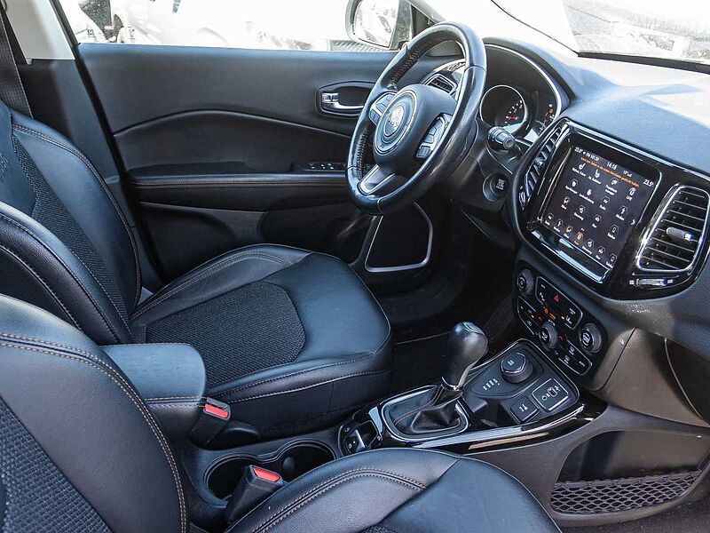 Jeep Compass 1.4 MultiAir 4x4 AT Limited Navi