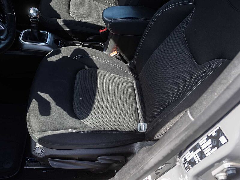 Jeep Renegade 'S' 1.6 MultiJet LED Navi