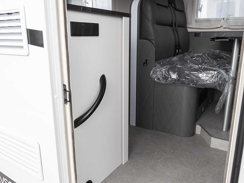 Etrusco T 5900 FB Hubbett UPE 75.038 €