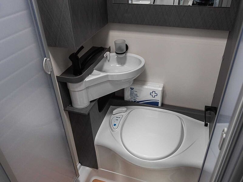 Etrusco T 5900 FB Hubbett UPE 75.038 €