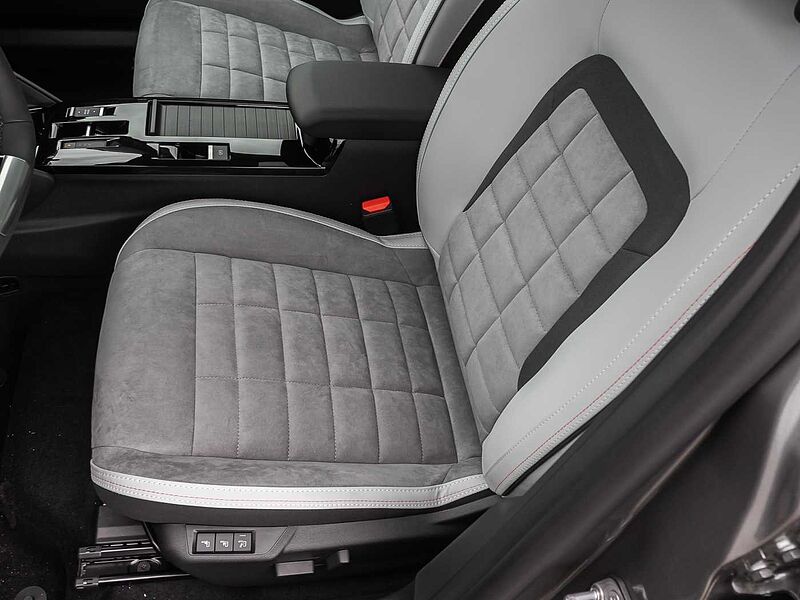 Citroen C4 Hybrid 145 MAX