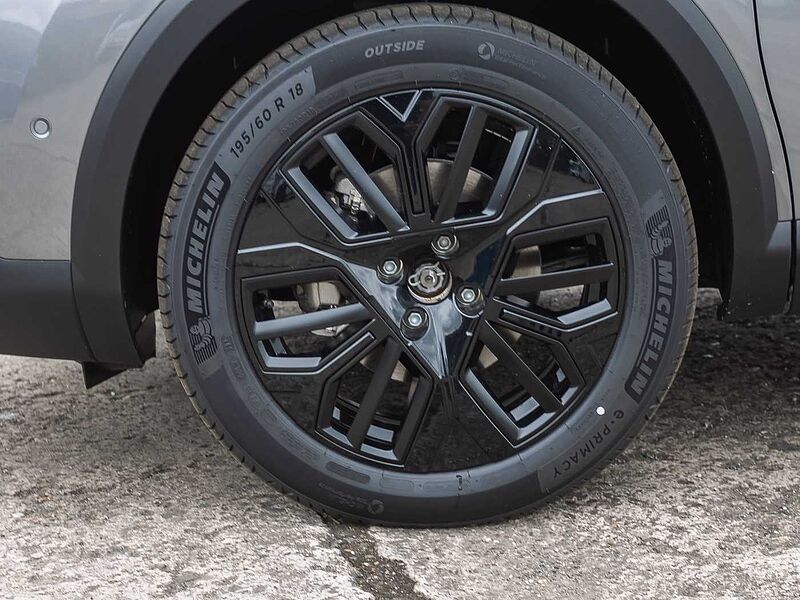 Citroen C4 Hybrid 145 MAX