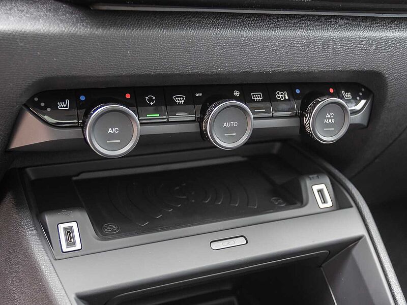 Citroen C4 Hybrid 145 MAX