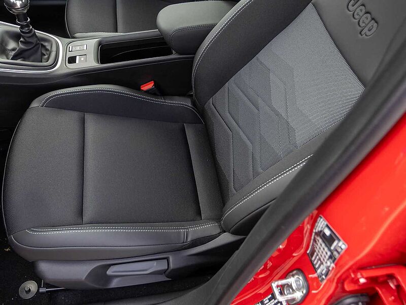 Jeep Avenger 1.2 Altitude Winter Paket