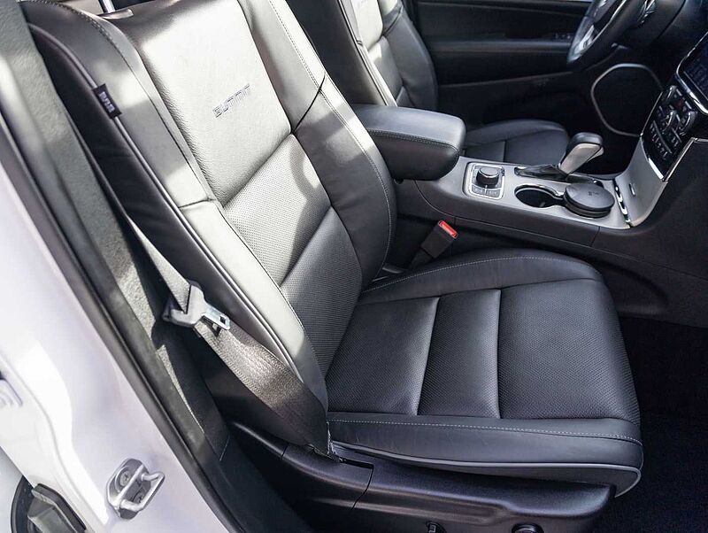 Jeep Grand Cherokee Summit 3.0l V6 Ivory-White