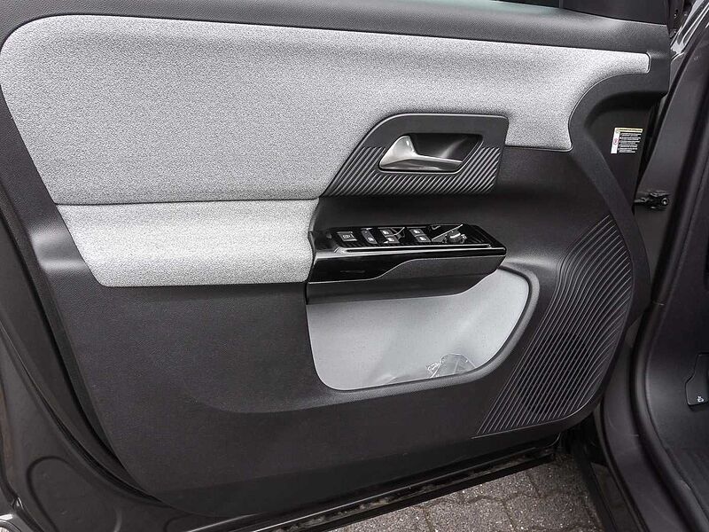 Citroen NEUER C5 Aircross Hybrid 145 Team D
