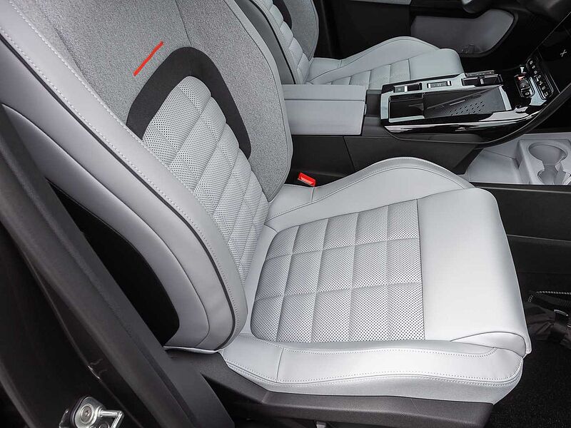 Citroen NEUER C5 Aircross Hybrid 145 Team D