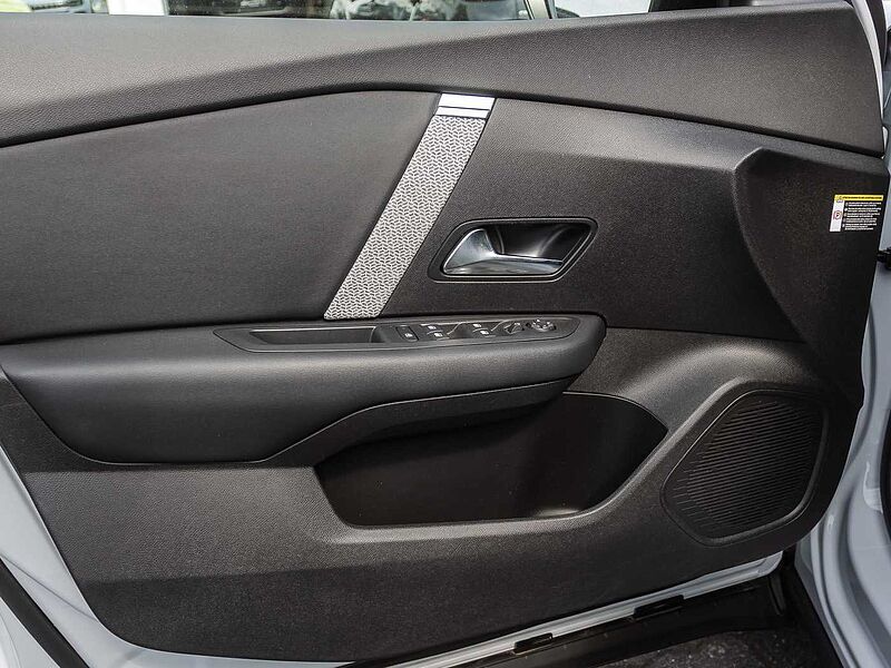 Citroen C4 PureTech 130 EAT8 MAX Techno-Paket