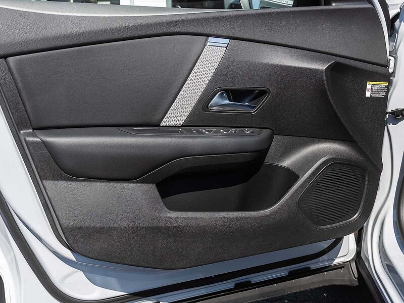 Citroen C4 PureTech 130 EAT8 MAX Techno-Paket