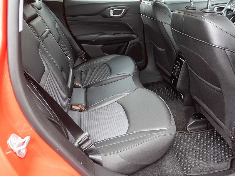 Jeep Compass 1.5 48V e-Hybrid Altitude Winterpaket