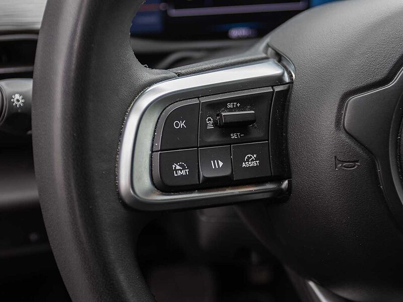 Jeep Avenger Elektro Altitude Infotainment-Paket