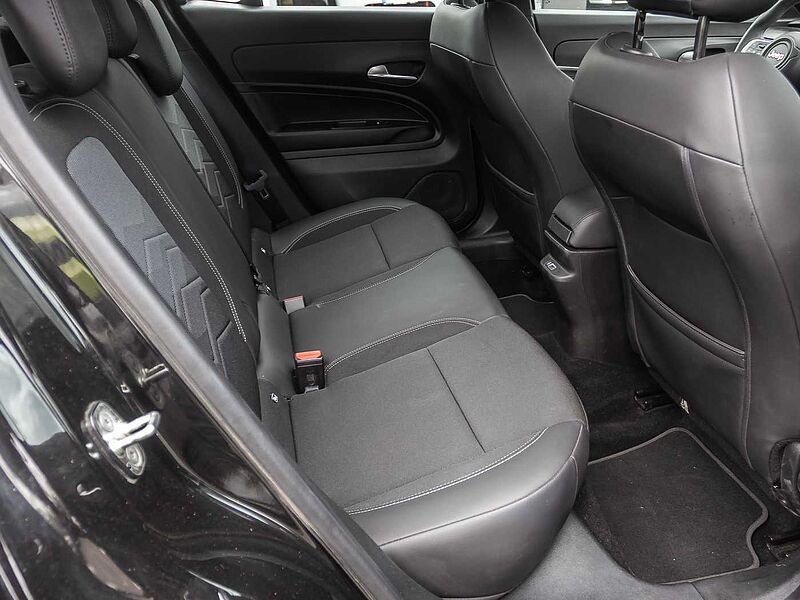 Jeep Avenger Elektro Altitude Infotainment-Paket