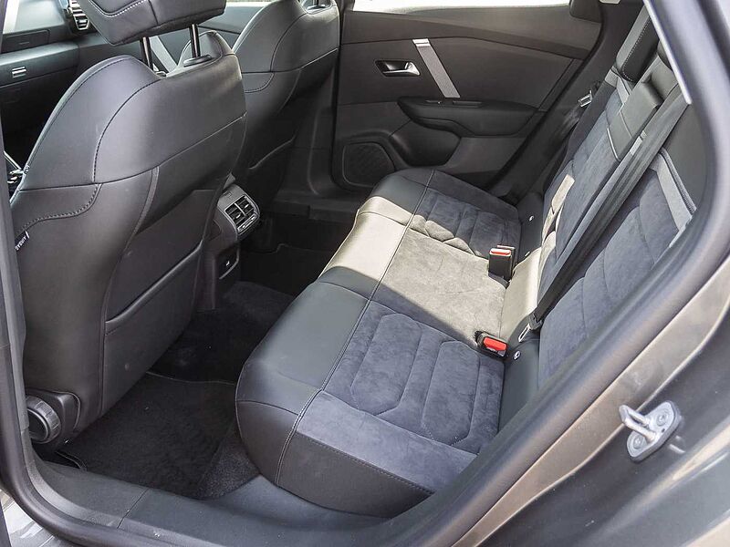 Citroen C4 PureTech 130 EAT8 MAX Techno-Paket