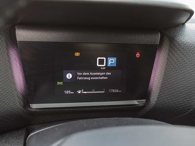 Citroen C4 PureTech 130 EAT8 MAX Techno-Paket