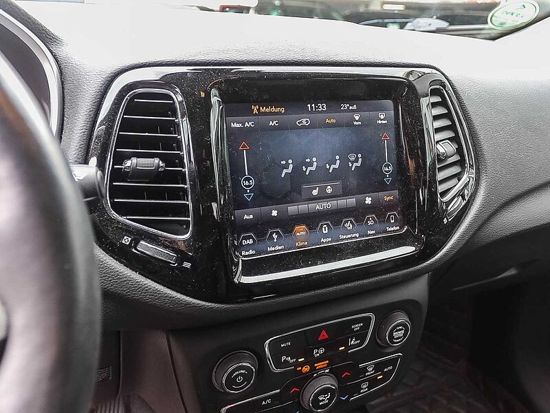 Jeep Compass 2.0 Limited 4x4 AT Park-Paket