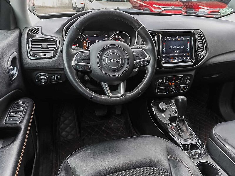 Jeep Compass 2.0 Limited 4x4 AT Park-Paket