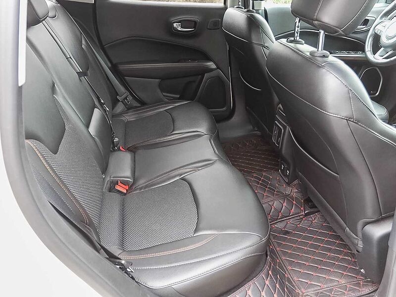Jeep Compass 2.0 Limited 4x4 AT Park-Paket