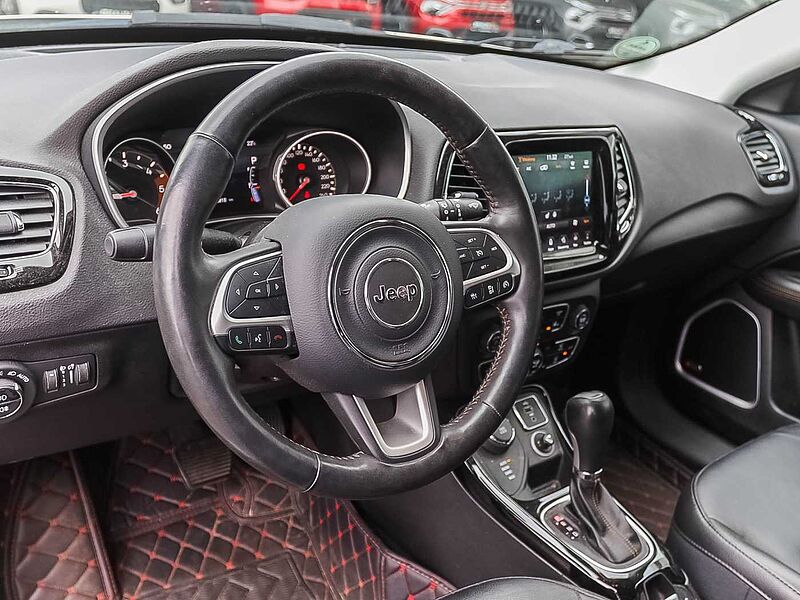 Jeep Compass 2.0 Limited 4x4 AT Park-Paket