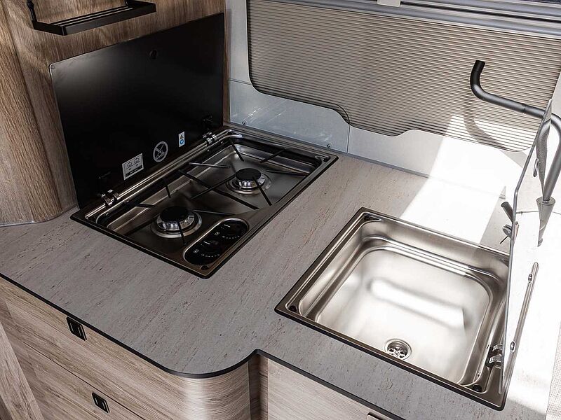 Eura Mobil Profila T 726 QF 4 Pakete MESSEPREIS