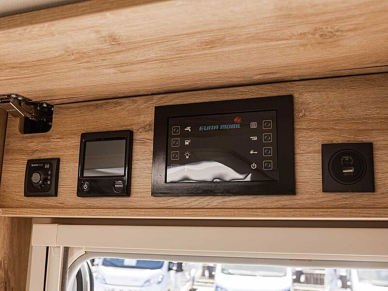 Eura Mobil Profila T 726 QF 4 Pakete MESSEPREIS