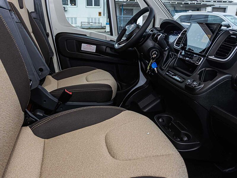 Eura Mobil Activa One 650 HS Automatik MESSEPREIS