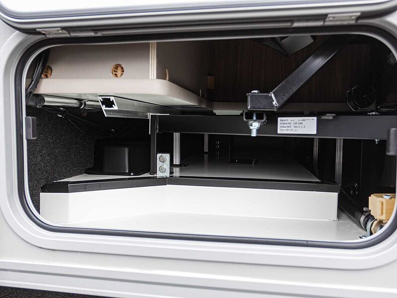 Eura Mobil Integra Line GT - Mercedes IL726QF BLACKLINE