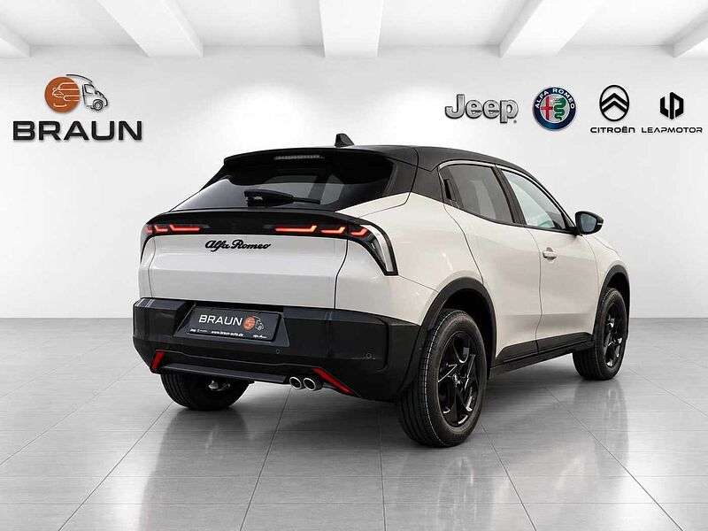 Alfa Romeo Junior 1.2 VGT Ibrida Sprint