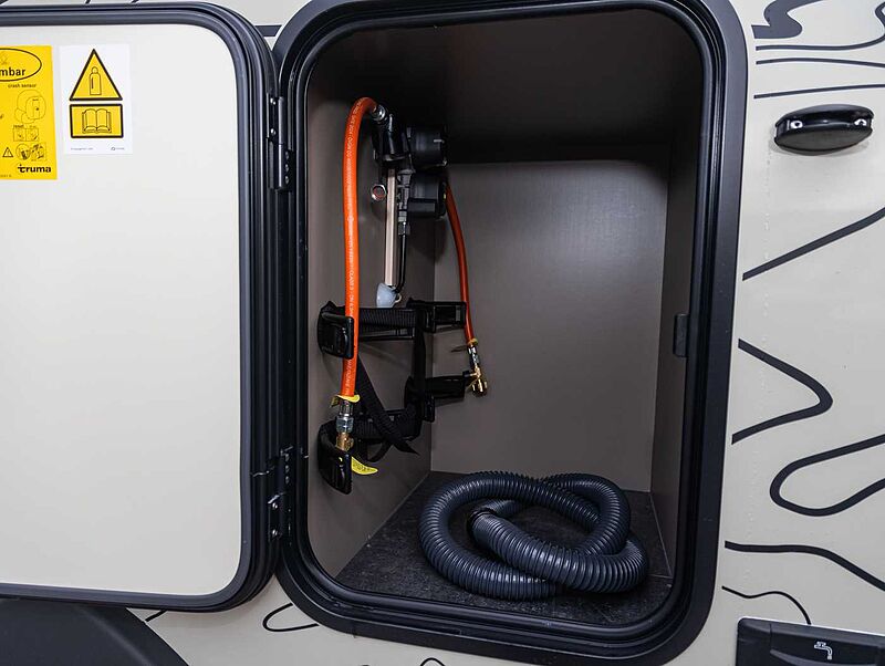 Eura Mobil XTURA 686 EF 4x4  MODELL 26