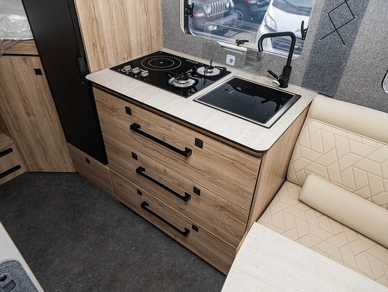 Eura Mobil XTURA 686 EF 4x4  MODELL 26