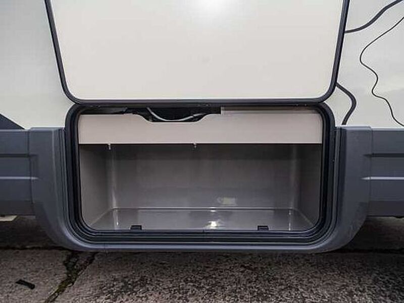 Eura Mobil XTURA 686 EF 4x4 11/26