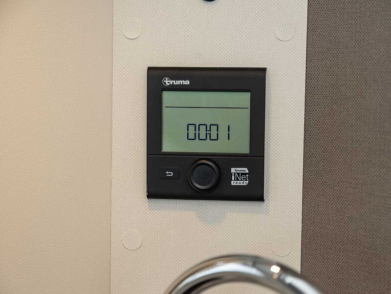 Etrusco A 7300 DB 4.4 t 6-Sitzer UPE 94.903€